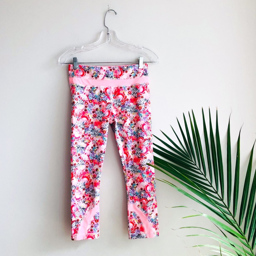 Lululemon Run Inspire Crop II Flowabunga Leggings